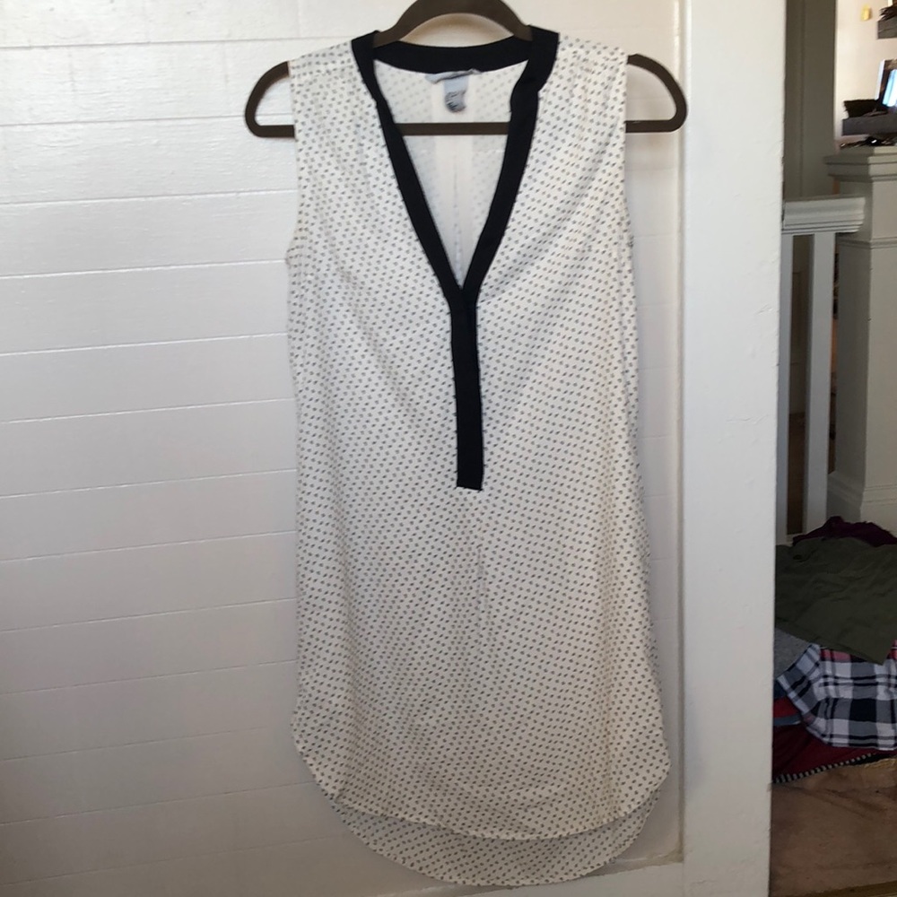 Low neck printed top